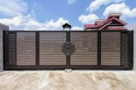 Trackless folding gate Trackless autogate Folding gate Malaysia Aluminium gate Malaysia Delux autogate Unigate Autogate Malaysia Unigate Malaysia Trackless gate Malaysia Aluminium gate supplier Malaysia Aluminium auto gate Autogate price Autogate system price Trackless autogate malaysia price Autogate malaysia price Aluminium gate suppliers MJ106