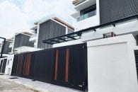 Trackless folding gate Trackless autogate Folding gate Malaysia Aluminium gate Malaysia Delux autogate Unigate Autogate Malaysia Unigate Malaysia Trackless gate Malaysia Aluminium gate supplier Malaysia Aluminium auto gate Autogate price Autogate system price Trackless autogate malaysia price Autogate malaysia price Aluminium gate suppliers inline 8