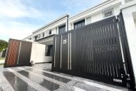 Trackless folding gate Trackless autogate Folding gate Malaysia Aluminium gate Malaysia Delux autogate Unigate Autogate Malaysia Unigate Malaysia Trackless gate Malaysia Aluminium gate supplier Malaysia Aluminium auto gate Autogate price Autogate system price Trackless autogate malaysia price Autogate malaysia price Aluminium gate suppliers linex 3