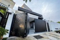 Trackless folding gate Trackless autogate Folding gate Malaysia Aluminium gate Malaysia Delux autogate Unigate Autogate Malaysia Unigate Malaysia Trackless gate Malaysia Aluminium gate supplier Malaysia Aluminium auto gate Autogate price Autogate system price Trackless autogate malaysia price Autogate malaysia price Aluminium gate suppliers x8