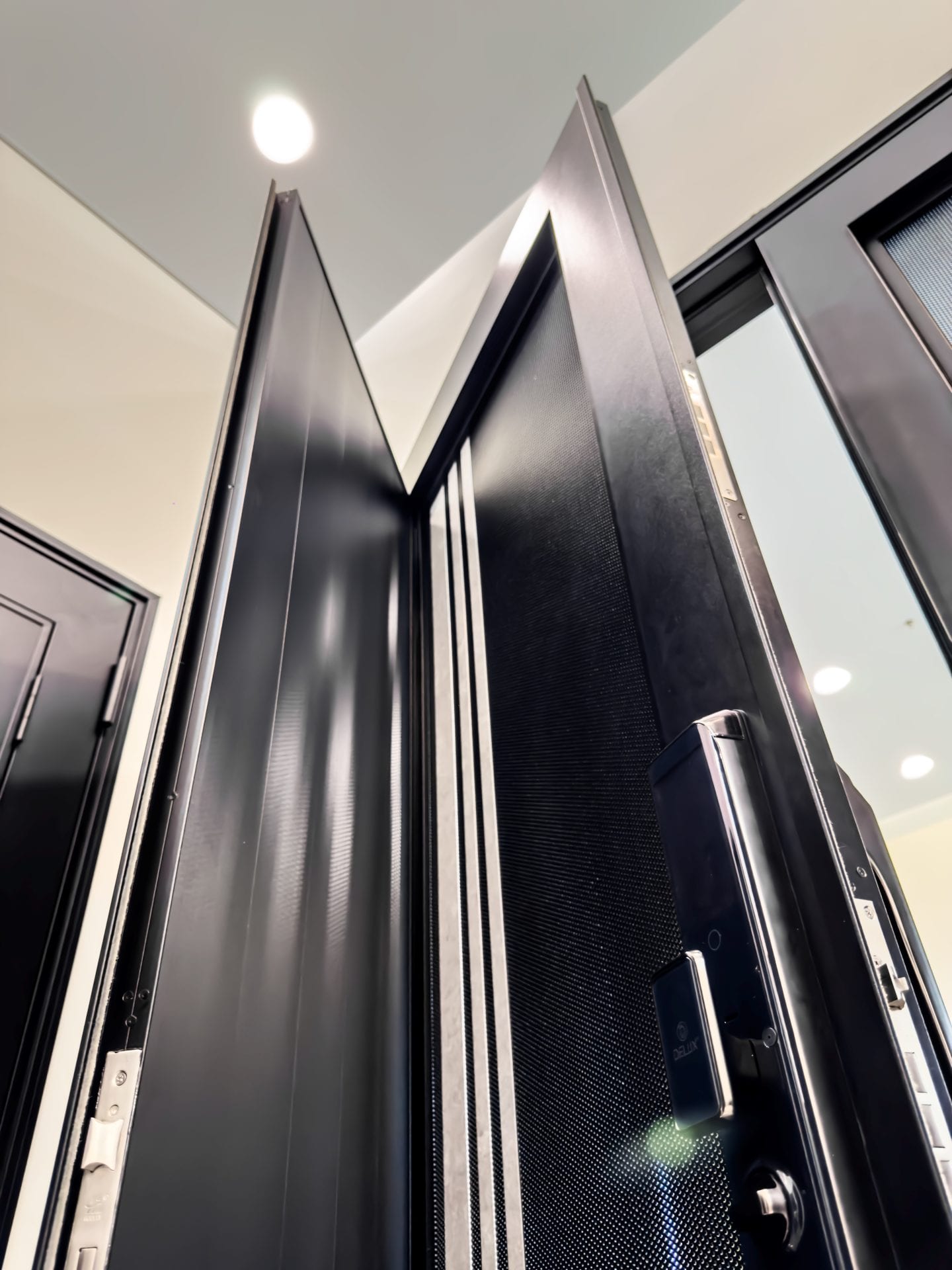 Security door Malaysia Aluminum door Luxury security door Delux security door price Aluminium security door Alutechdoor Security door design for home Best safety door Best security door malaysia Modern security door Security door design Double Door DT903C