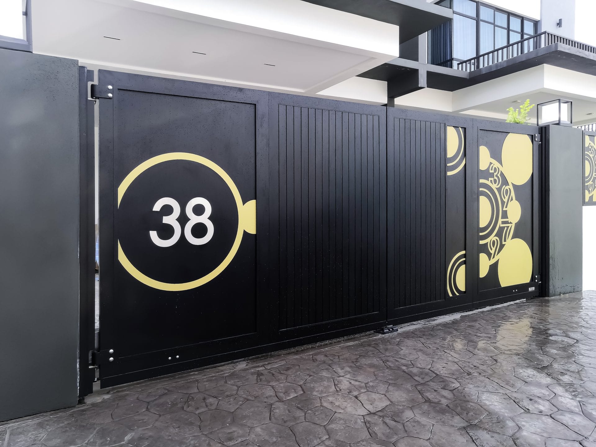 Trackless folding gate Trackless autogate Folding gate Malaysia Aluminium gate Malaysia Delux autogate Unigate Autogate Malaysia Unigate Malaysia Trackless gate Malaysia Aluminium gate supplier Malaysia Aluminium auto gate Autogate price Autogate system price Trackless autogate malaysia price Autogate malaysia price Aluminium gate suppliers metal2