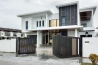 Trackless folding gate Trackless autogate Folding gate Malaysia Aluminium gate Malaysia Delux autogate Unigate Autogate Malaysia Unigate Malaysia Trackless gate Malaysia Aluminium gate supplier Malaysia Aluminium auto gate Autogate price Autogate system price Trackless autogate malaysia price Autogate malaysia price Aluminium gate suppliers sharperr1
