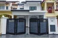 Trackless folding gate Trackless autogate Folding gate Malaysia Aluminium gate Malaysia Delux autogate Unigate Autogate Malaysia Unigate Malaysia Trackless gate Malaysia Aluminium gate supplier Malaysia Aluminium auto gate Autogate price Autogate system price Trackless autogate malaysia price Autogate malaysia price Aluminium gate suppliers texstone x4
