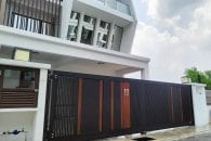 Trackless folding gate Trackless autogate Folding gate Malaysia Aluminium gate Malaysia Delux autogate Unigate Autogate Malaysia Unigate Malaysia Trackless gate Malaysia Aluminium gate supplier Malaysia Aluminium auto gate Autogate price Autogate system price Trackless autogate malaysia price Autogate malaysia price Aluminium gate suppliers Inline 8