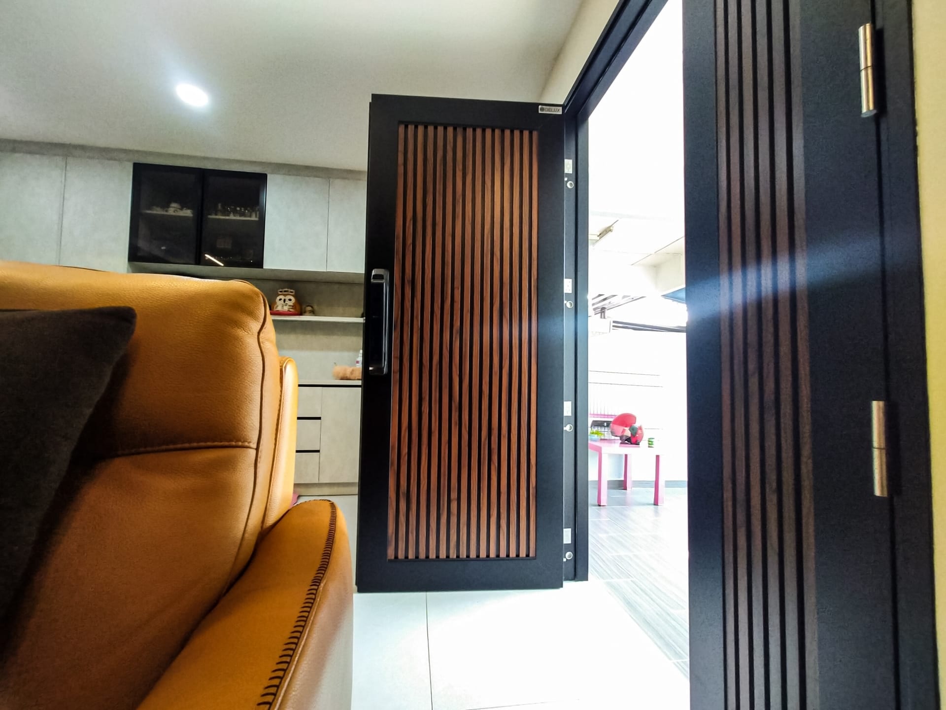 Security door Malaysia Aluminum door Luxury security door Delux security door price Aluminium security door Alutechdoor Security door design for home Best safety door Best security door malaysia Modern security door Security door design Safety door Malaysia Premium security door dt612