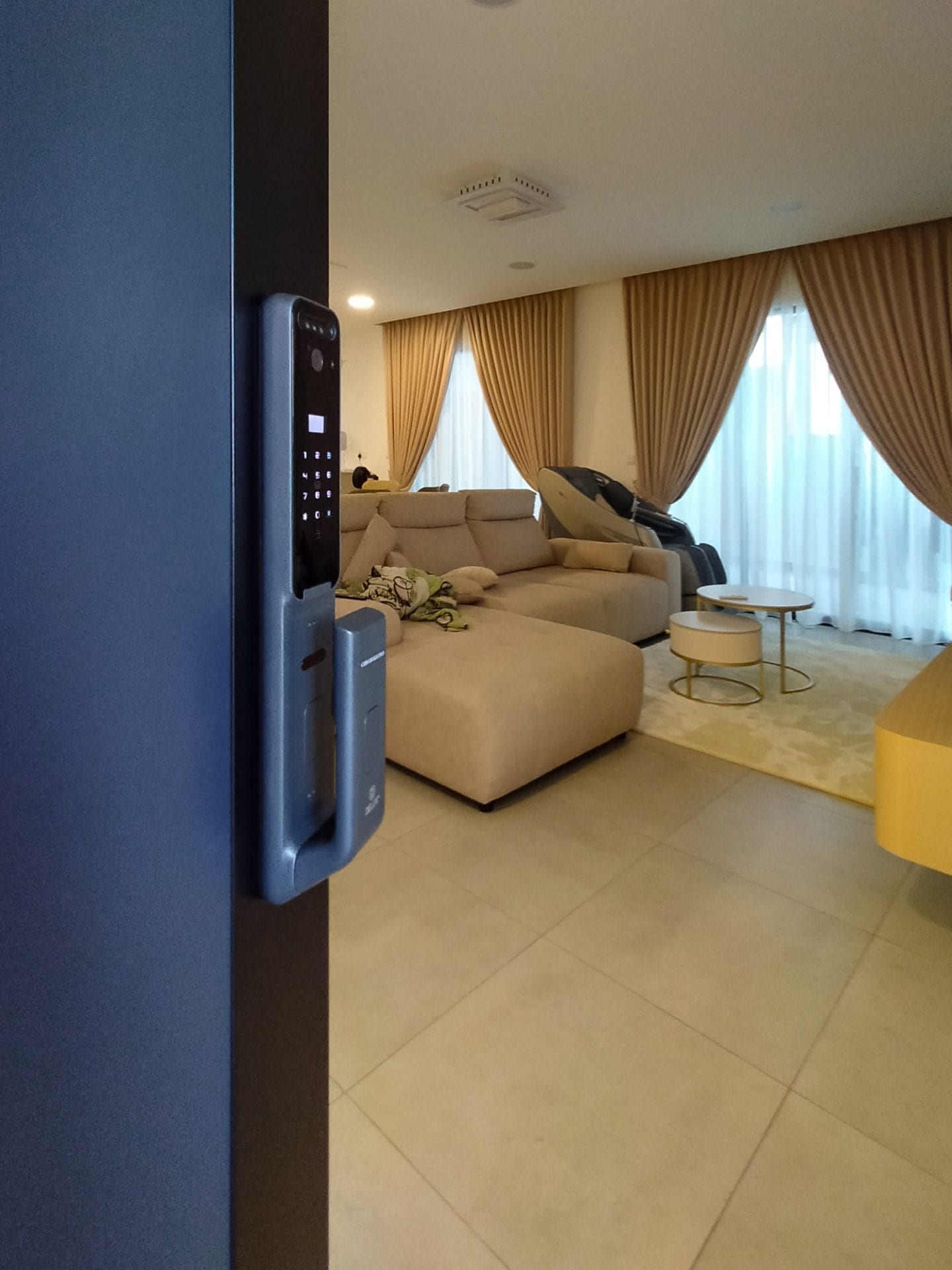 Security door Malaysia Aluminum door Luxury security door Delux security door price Aluminium security door Alutechdoor Security door design for home Best safety door Best security door malaysia Modern security door Security door design Single Door DT601P