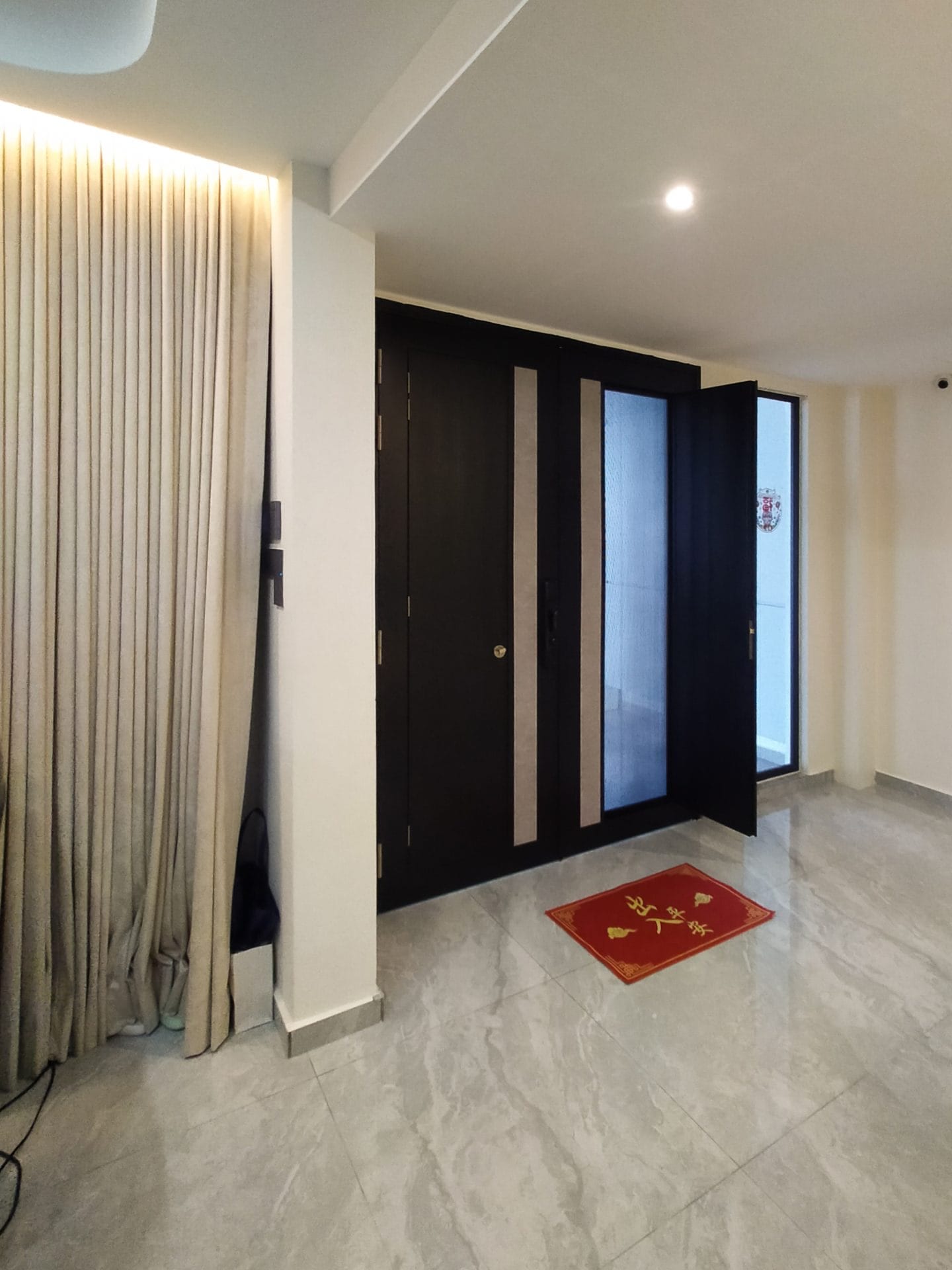 Security door Malaysia Aluminum door Luxury security door Delux security door price Aluminium security door Alutechdoor Security door design for home Best safety door Best security door malaysia Modern security door Security door design Double Door DT601C