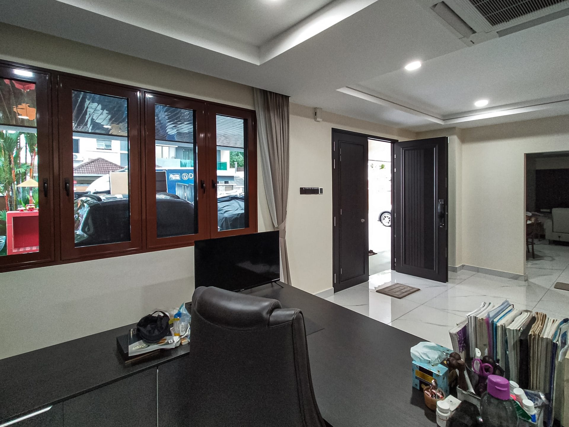 Security door Malaysia Aluminum door Luxury security door Delux security door price Aluminium security door Alutechdoor Security door design for home Best safety door Best security door malaysia Modern security door Security door design Double Door DT608