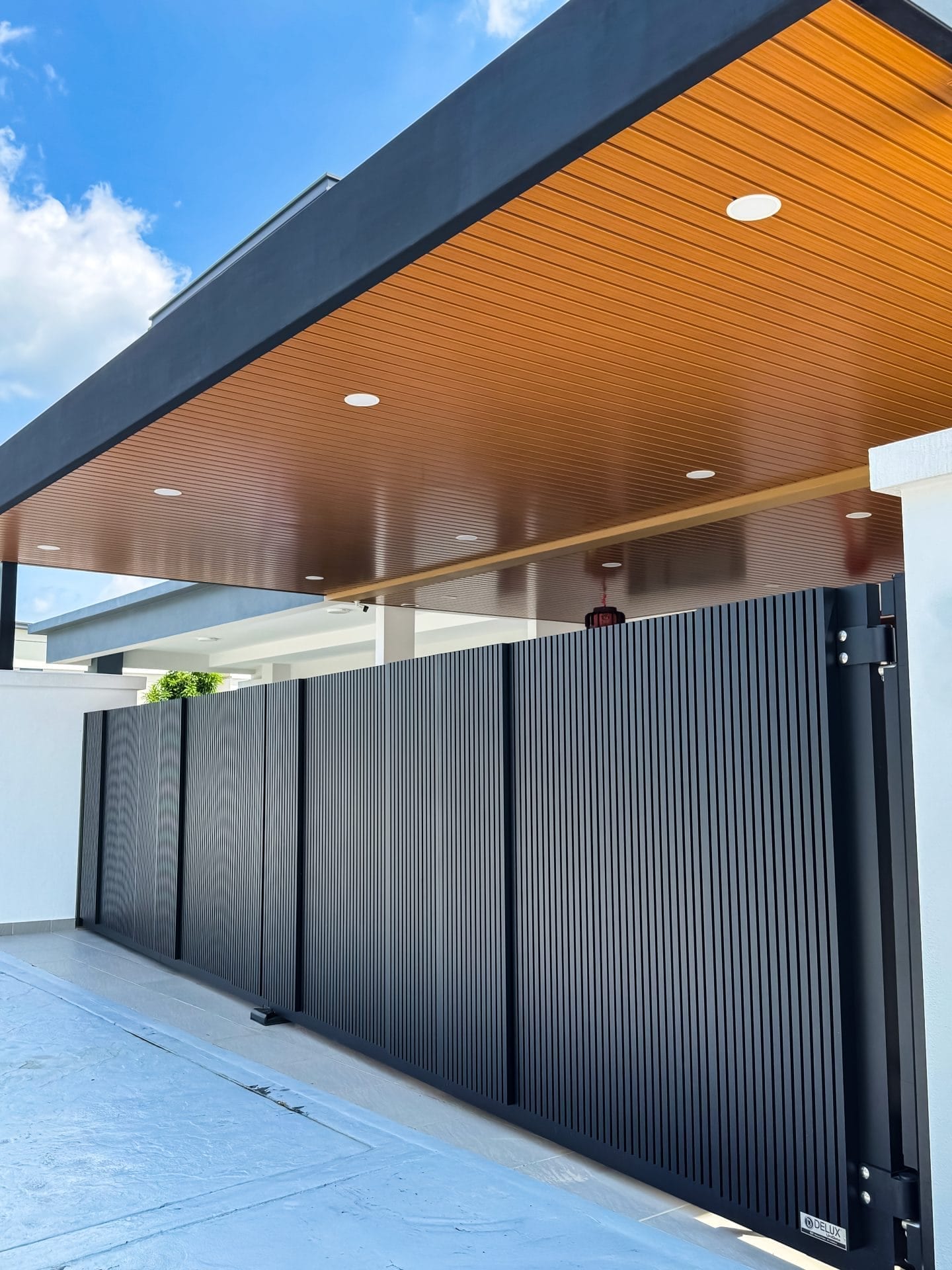 Trackless folding gate Trackless autogate Folding gate Malaysia Aluminium gate Malaysia Delux autogate Unigate Autogate Malaysia Unigate Malaysia Trackless gate Malaysia Aluminium gate supplier Malaysia Aluminium auto gate Autogate price Autogate system price Trackless autogate malaysia price Autogate malaysia price Aluminium gate suppliers x21