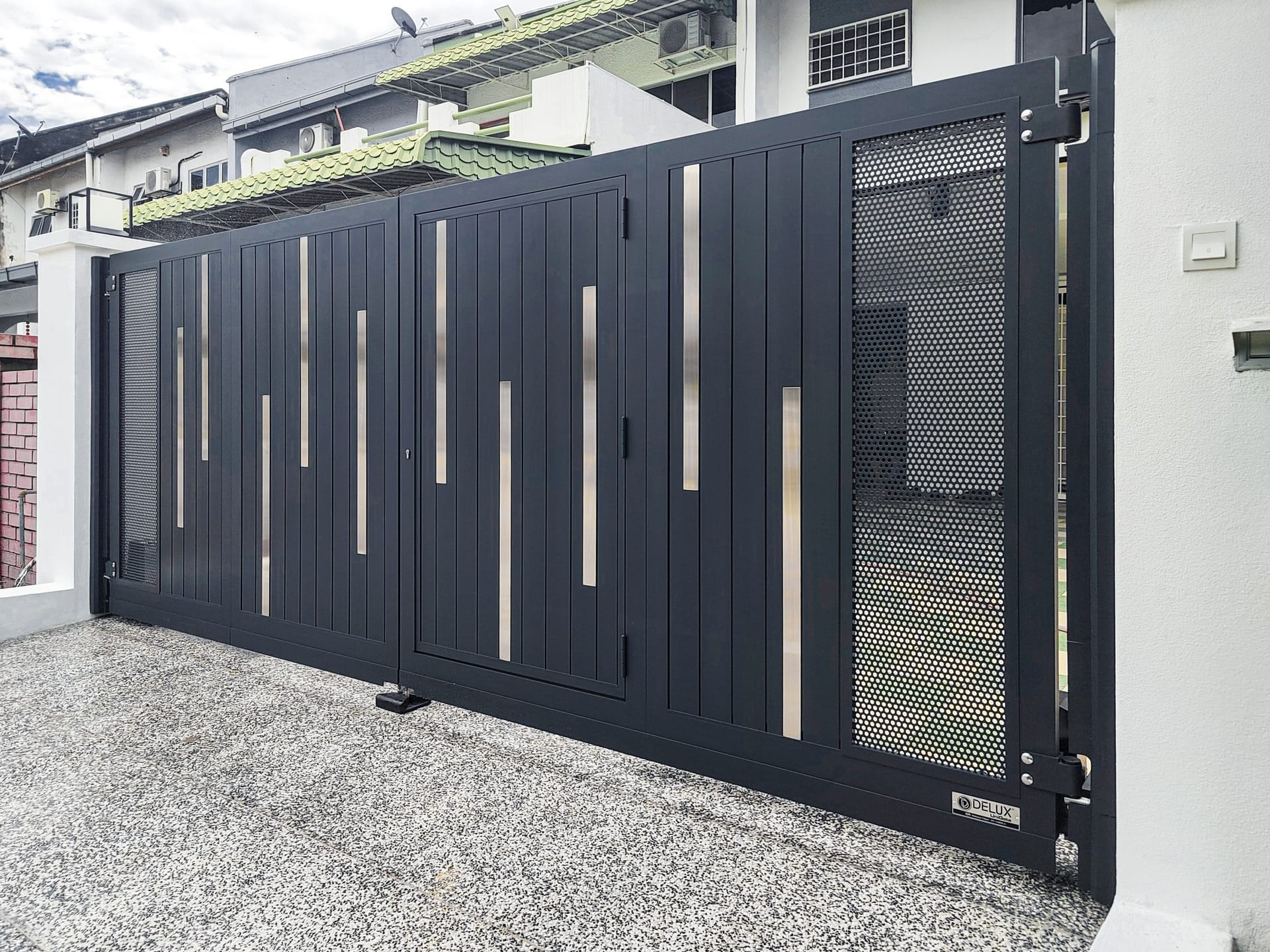 Trackless folding gate Trackless autogate Folding gate Malaysia Aluminium gate Malaysia Delux autogate Unigate Autogate Malaysia Unigate Malaysia Trackless gate Malaysia Aluminium gate supplier Malaysia Aluminium auto gate Autogate price Autogate system price Trackless autogate malaysia price Autogate malaysia price Aluminium gate suppliers classline 301