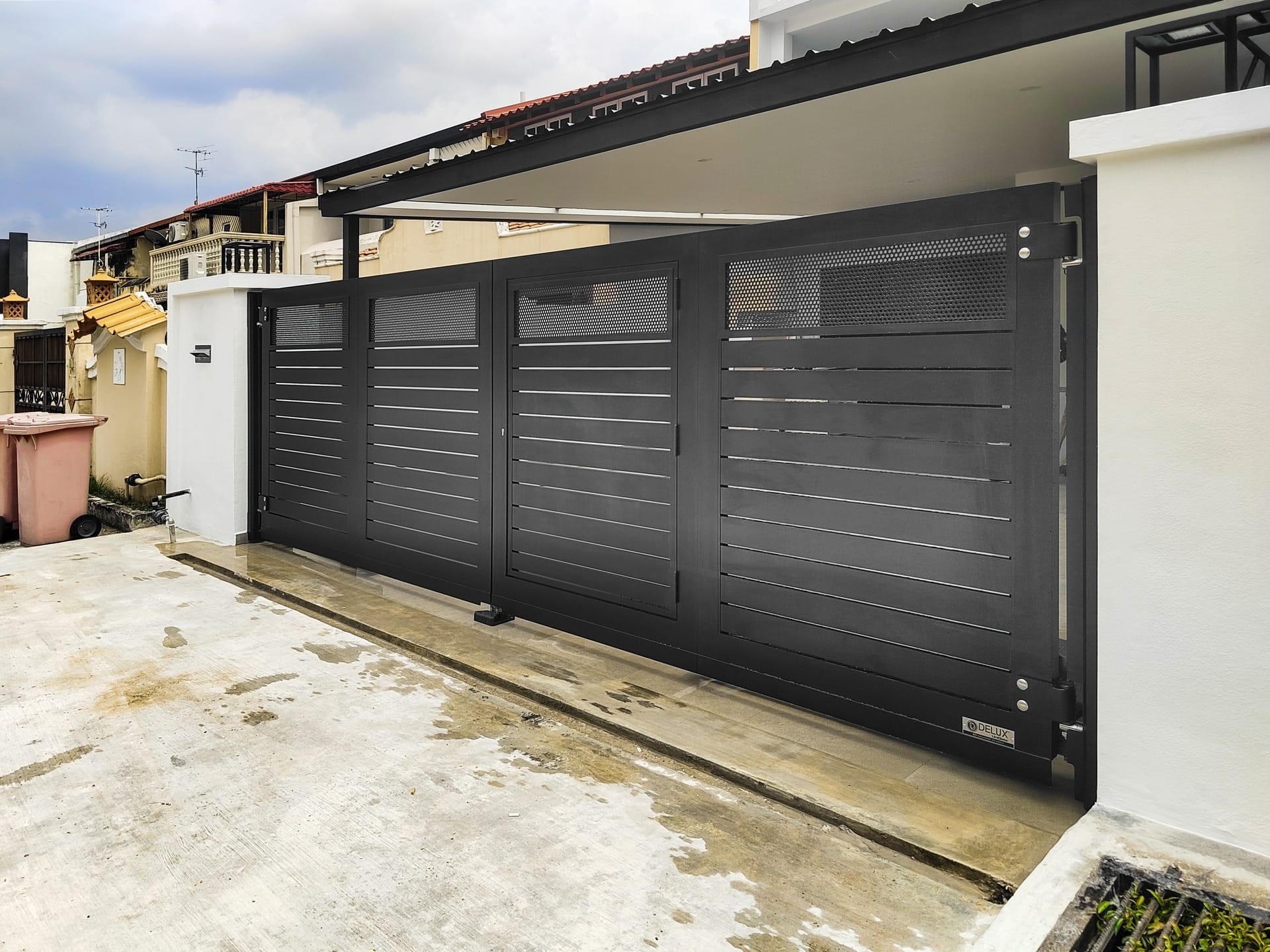 Trackless folding gate Trackless autogate Folding gate Malaysia Aluminium gate Malaysia Delux autogate Unigate Autogate Malaysia Unigate Malaysia Trackless gate Malaysia Aluminium gate supplier Malaysia Aluminium auto gate Autogate price Autogate system price Trackless autogate malaysia price Autogate malaysia price Aluminium gate suppliers texstone x4