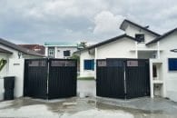 Trackless folding gate Trackless autogate Folding gate Malaysia Aluminium gate Malaysia Delux autogate Unigate Autogate Malaysia Unigate Malaysia Trackless gate Malaysia Aluminium gate supplier Malaysia Aluminium auto gate Autogate price Autogate system price Trackless autogate malaysia price Autogate malaysia price Aluminium gate suppliers vert 1