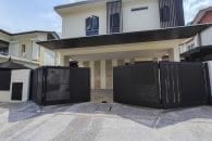 Trackless folding gate Trackless autogate Folding gate Malaysia Aluminium gate Malaysia Delux autogate Unigate Autogate Malaysia Unigate Malaysia Trackless gate Malaysia Aluminium gate supplier Malaysia Aluminium auto gate Autogate price Autogate system price Trackless autogate malaysia price Autogate malaysia price Aluminium gate suppliers grono 2