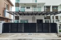 Trackless folding gate Trackless autogate Folding gate Malaysia Aluminium gate Malaysia Delux autogate Unigate Autogate Malaysia Unigate Malaysia Trackless gate Malaysia Aluminium gate supplier Malaysia Aluminium auto gate Autogate price Autogate system price Trackless autogate malaysia price Autogate malaysia price Aluminium gate suppliers LINO