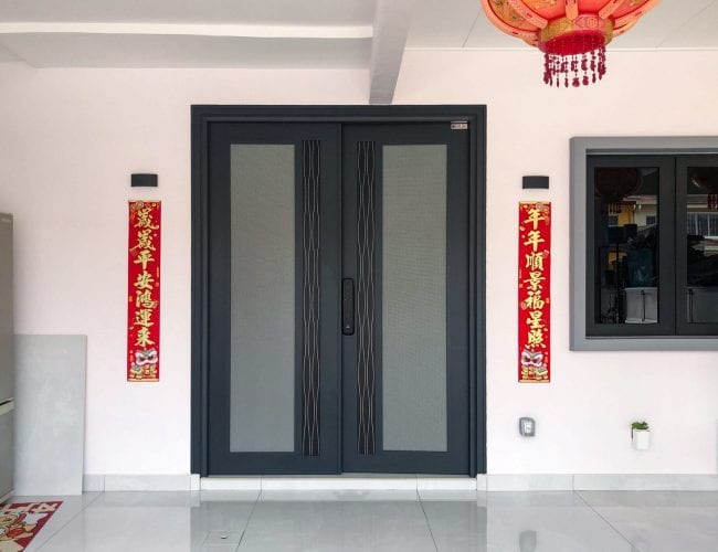 Security door Malaysia Aluminum door Luxury security door Delux security door price Aluminium security door Alutechdoor Security door design for home Best safety door Best security door malaysia Modern security door Security door design Safety door Malaysia Premium security door dt602