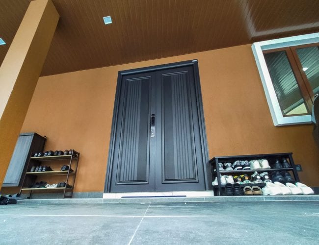 Security door Malaysia Aluminum door Luxury security door Delux security door price Aluminium security door Alutechdoor Security door design for home Best safety door Best security door malaysia Modern security door Security door design Double Door DT608