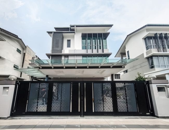 Trackless folding gate Trackless autogate Folding gate Malaysia Aluminium gate Malaysia Delux autogate Unigate Autogate Malaysia Unigate Malaysia Trackless gate Malaysia Aluminium gate supplier Malaysia Aluminium auto gate Autogate price Autogate system price Trackless autogate malaysia price Autogate malaysia price Aluminium gate suppliers Stellar 101