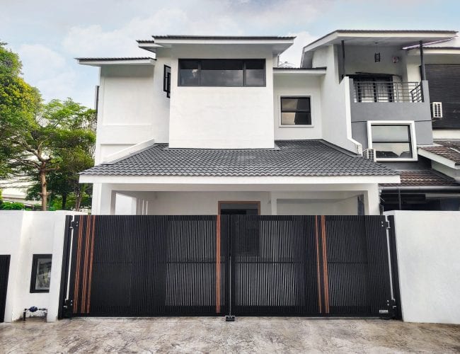 Trackless folding gate Trackless autogate Folding gate Malaysia Aluminium gate Malaysia Delux autogate Unigate Autogate Malaysia Unigate Malaysia Trackless gate Malaysia Aluminium gate supplier Malaysia Aluminium auto gate Autogate price Autogate system price Trackless autogate malaysia price Autogate malaysia price Aluminium gate suppliers X27