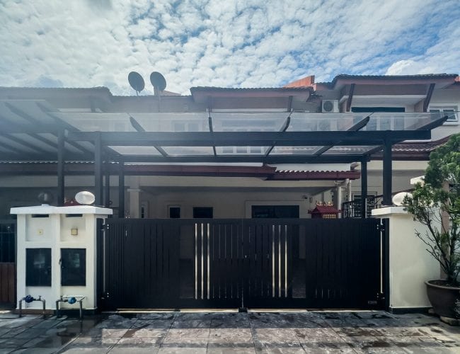 Trackless folding gate Trackless autogate Folding gate Malaysia Aluminium gate Malaysia Delux autogate Unigate Autogate Malaysia Unigate Malaysia Trackless gate Malaysia Aluminium gate supplier Malaysia Aluminium auto gate Autogate price Autogate system price Trackless autogate malaysia price Autogate malaysia price Aluminium gate suppliers pine 3