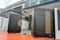 Trackless folding gate Trackless autogate Folding gate Malaysia Aluminium gate Malaysia Delux autogate Unigate Autogate Malaysia Unigate Malaysia Trackless gate Malaysia Aluminium gate supplier Malaysia Aluminium auto gate Autogate price Autogate system price Trackless autogate malaysia price Autogate malaysia price Aluminium gate suppliers mj106