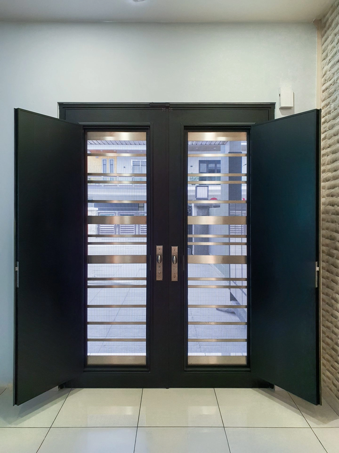 AlutechDoor Double Door DT502