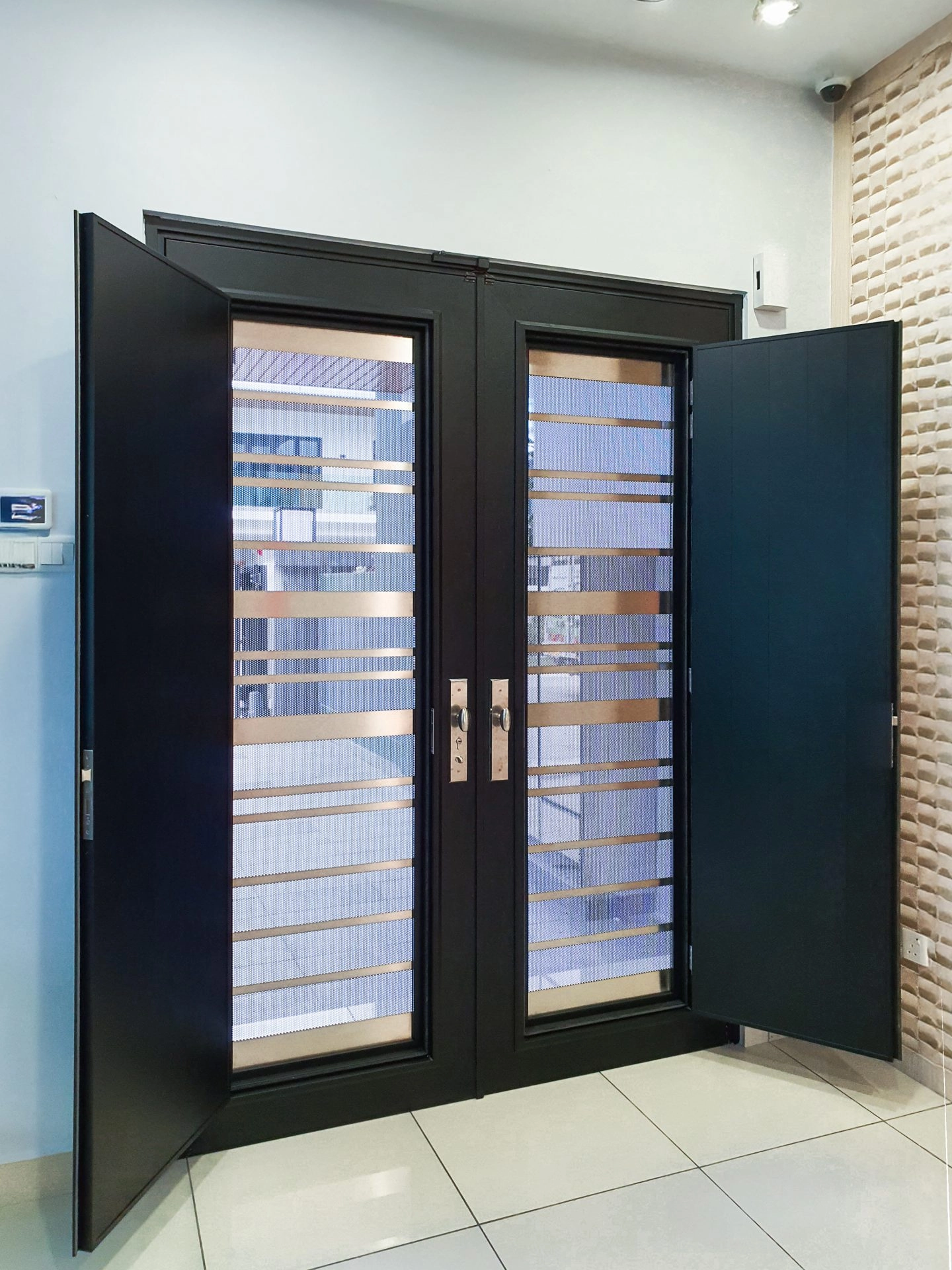 AlutechDoor Double Door DT502