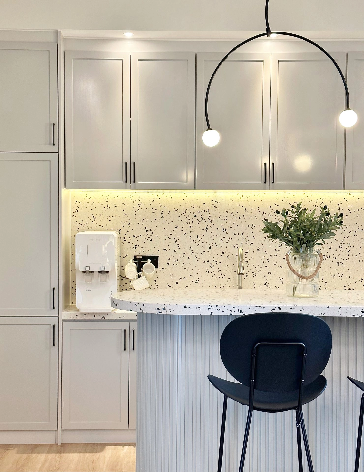 Trackless folding gate Trackless autogate Folding gate Malaysia Aluminium gate Malaysia Delux autogate Unigate Autogate Malaysia Unigate Malaysia Trackless gate Malaysia Aluminium gate supplier Malaysia Aluminium auto gate Autogate price Autogate system price Trackless autogate malaysia price Autogate malaysia price Aluminium gate suppliers texstone x16