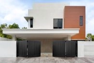 Trackless folding gate Trackless autogate Folding gate Malaysia Aluminium gate Malaysia Delux autogate Unigate Autogate Malaysia Unigate Malaysia Trackless gate Malaysia Aluminium gate supplier Malaysia Aluminium auto gate Autogate price Autogate system price Trackless autogate malaysia price Autogate malaysia price Aluminium gate suppliers contemporary 802