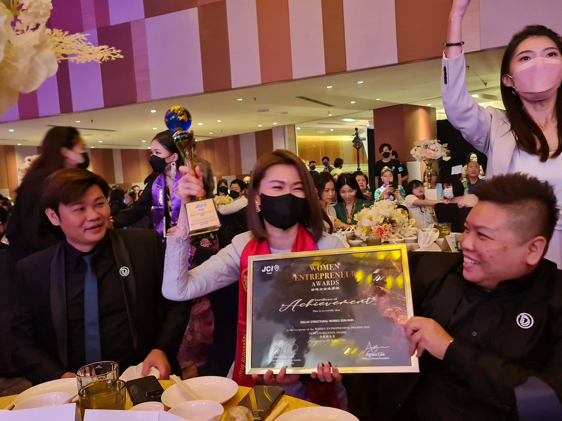 Image gallery marquee