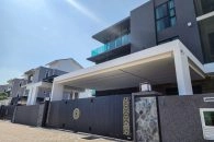 Trackless folding gate Trackless autogate Folding gate Malaysia Aluminium gate Malaysia Delux autogate Unigate Autogate Malaysia Unigate Malaysia Trackless gate Malaysia Aluminium gate supplier Malaysia Aluminium auto gate Autogate price Autogate system price Trackless autogate malaysia price Autogate malaysia price Aluminium gate suppliers MJ103