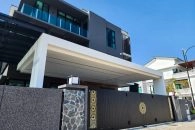 Trackless folding gate Trackless autogate Folding gate Malaysia Aluminium gate Malaysia Delux autogate Unigate Autogate Malaysia Unigate Malaysia Trackless gate Malaysia Aluminium gate supplier Malaysia Aluminium auto gate Autogate price Autogate system price Trackless autogate malaysia price Autogate malaysia price Aluminium gate suppliers MJ103