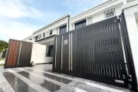 Trackless folding gate Trackless autogate Folding gate Malaysia Aluminium gate Malaysia Delux autogate Unigate Autogate Malaysia Unigate Malaysia Trackless gate Malaysia Aluminium gate supplier Malaysia Aluminium auto gate Autogate price Autogate system price Trackless autogate malaysia price Autogate malaysia price Aluminium gate suppliers linex 3