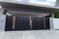 Trackless folding gate Trackless autogate Folding gate Malaysia Aluminium gate Malaysia Delux autogate Unigate Autogate Malaysia Unigate Malaysia Trackless gate Malaysia Aluminium gate supplier Malaysia Aluminium auto gate Autogate price Autogate system price Trackless autogate malaysia price Autogate malaysia price Aluminium gate suppliers lustre 1