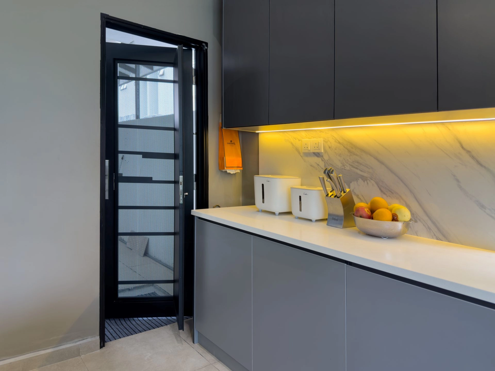 Security door Malaysia Aluminum door Luxury security door Delux security door price Aluminium security door Alutechdoor Security door design for home Best safety door Best security door malaysia Modern security door Security door design Single Door DT904