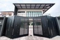 Trackless folding gate Trackless autogate Folding gate Malaysia Aluminium gate Malaysia Delux autogate Unigate Autogate Malaysia Unigate Malaysia Trackless gate Malaysia Aluminium gate supplier Malaysia Aluminium auto gate Autogate price Autogate system price Trackless autogate malaysia price Autogate malaysia price Aluminium gate suppliers starry