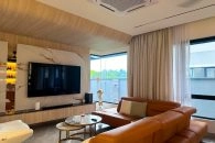 Trackless folding gate Trackless autogate Folding gate Malaysia Aluminium gate Malaysia Delux autogate Unigate Autogate Malaysia Unigate Malaysia Trackless gate Malaysia Aluminium gate supplier Malaysia Aluminium auto gate Autogate price Autogate system price Trackless autogate malaysia price Autogate malaysia price Aluminium gate suppliers Grono