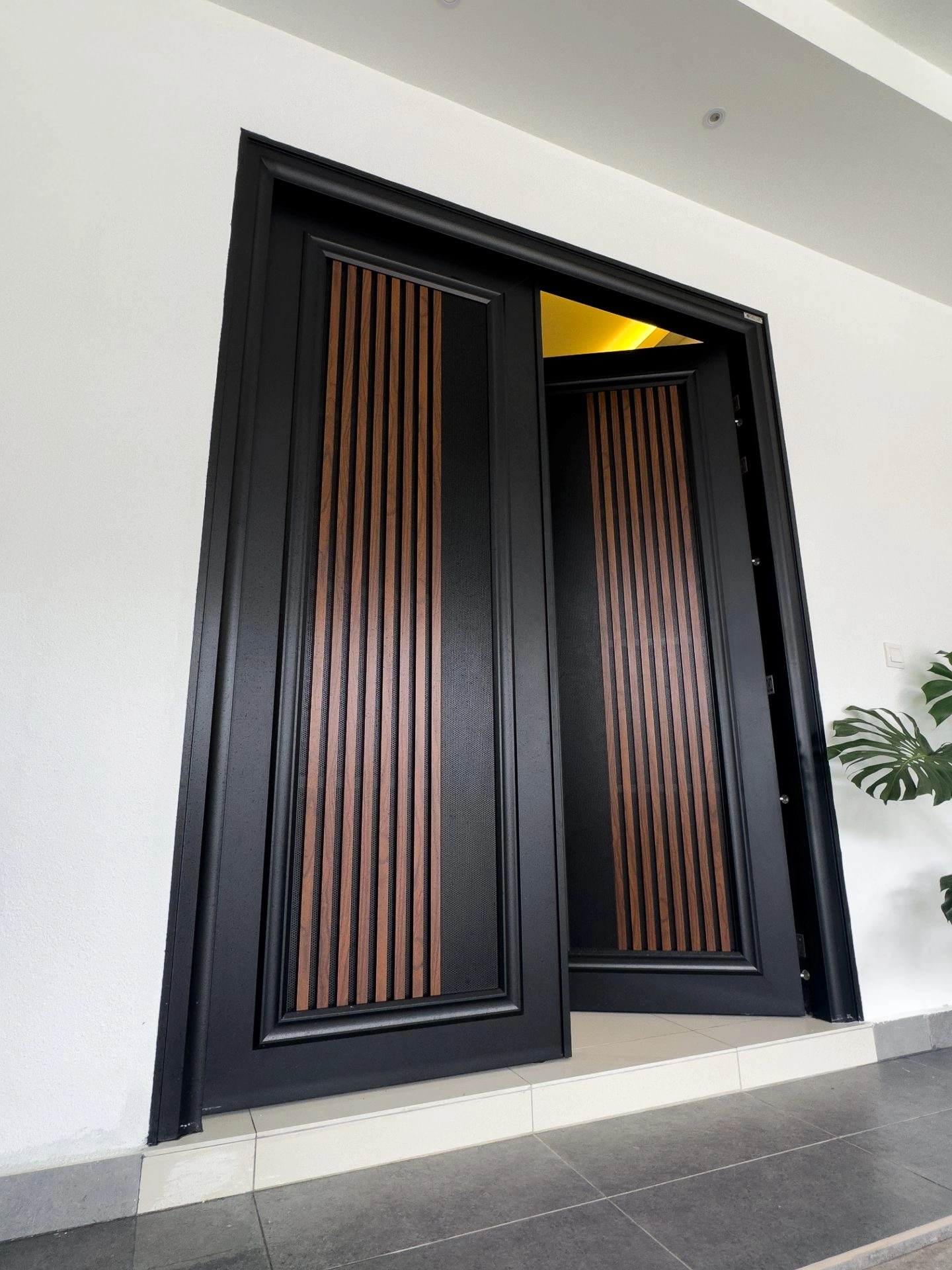 AlutechDoor Security Door Double Door DT603W