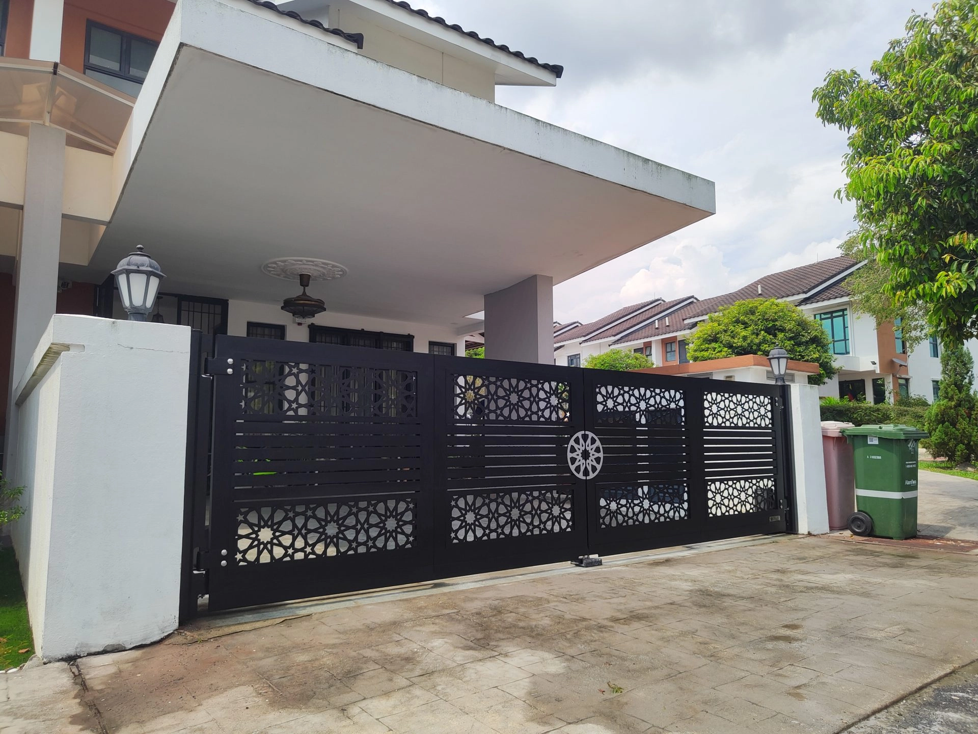 Image gallery marquee