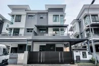 Trackless folding gate Trackless autogate Folding gate Malaysia Aluminium gate Malaysia Delux autogate Unigate Autogate Malaysia Unigate Malaysia Trackless gate Malaysia Aluminium gate supplier Malaysia Aluminium auto gate Autogate price Autogate system price Trackless autogate malaysia price Autogate malaysia price Aluminium gate suppliers lumina 1