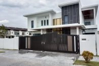 Trackless folding gate Trackless autogate Folding gate Malaysia Aluminium gate Malaysia Delux autogate Unigate Autogate Malaysia Unigate Malaysia Trackless gate Malaysia Aluminium gate supplier Malaysia Aluminium auto gate Autogate price Autogate system price Trackless autogate malaysia price Autogate malaysia price Aluminium gate suppliers sharperr1