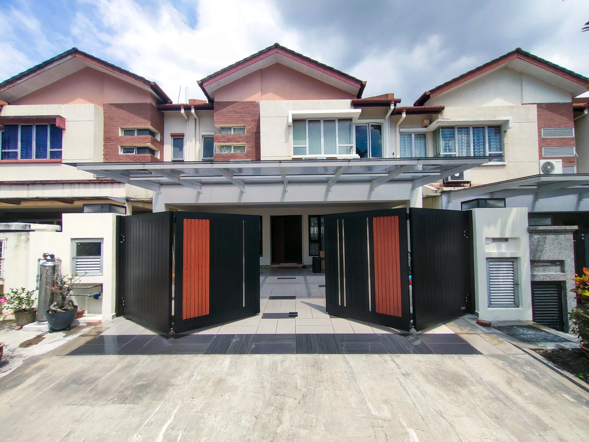 Image gallery marquee