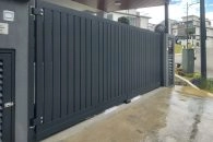 Trackless folding gate Trackless autogate Folding gate Malaysia Aluminium gate Malaysia Delux autogate Unigate Autogate Malaysia Unigate Malaysia Trackless gate Malaysia Aluminium gate supplier Malaysia Aluminium auto gate Autogate price Autogate system price Trackless autogate malaysia price Autogate malaysia price Aluminium gate suppliers contemporary 802