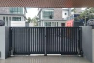 Trackless folding gate Trackless autogate Folding gate Malaysia Aluminium gate Malaysia Delux autogate Unigate Autogate Malaysia Unigate Malaysia Trackless gate Malaysia Aluminium gate supplier Malaysia Aluminium auto gate Autogate price Autogate system price Trackless autogate malaysia price Autogate malaysia price Aluminium gate suppliers contemporary 802