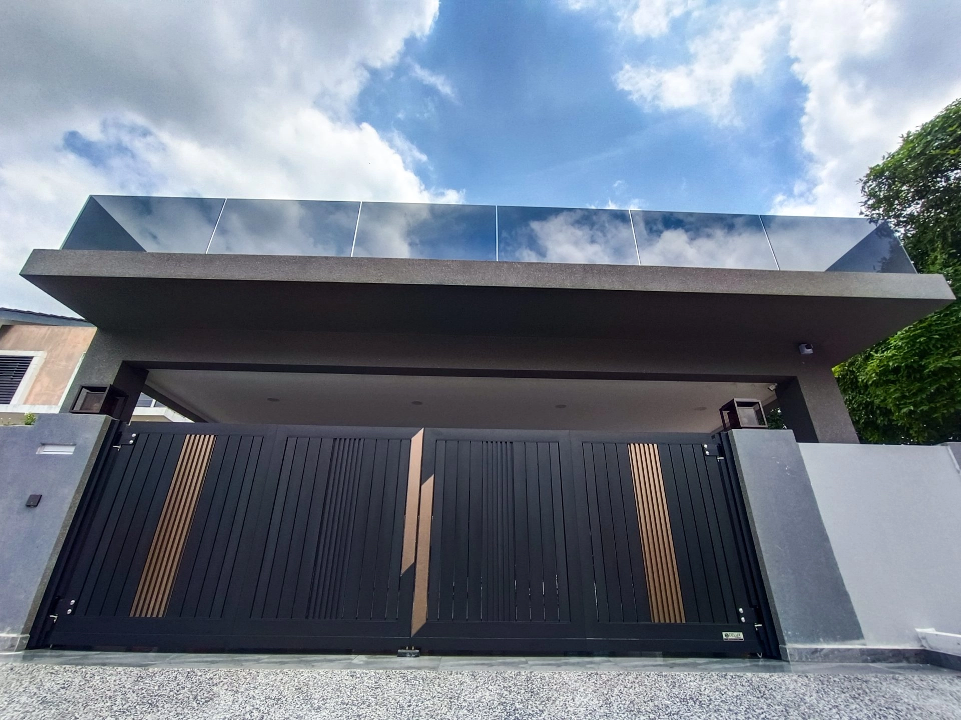 Image gallery marquee