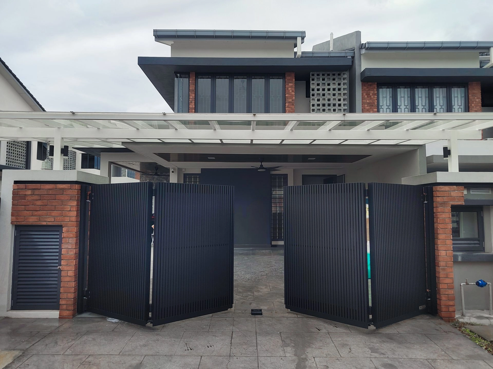 Image gallery marquee