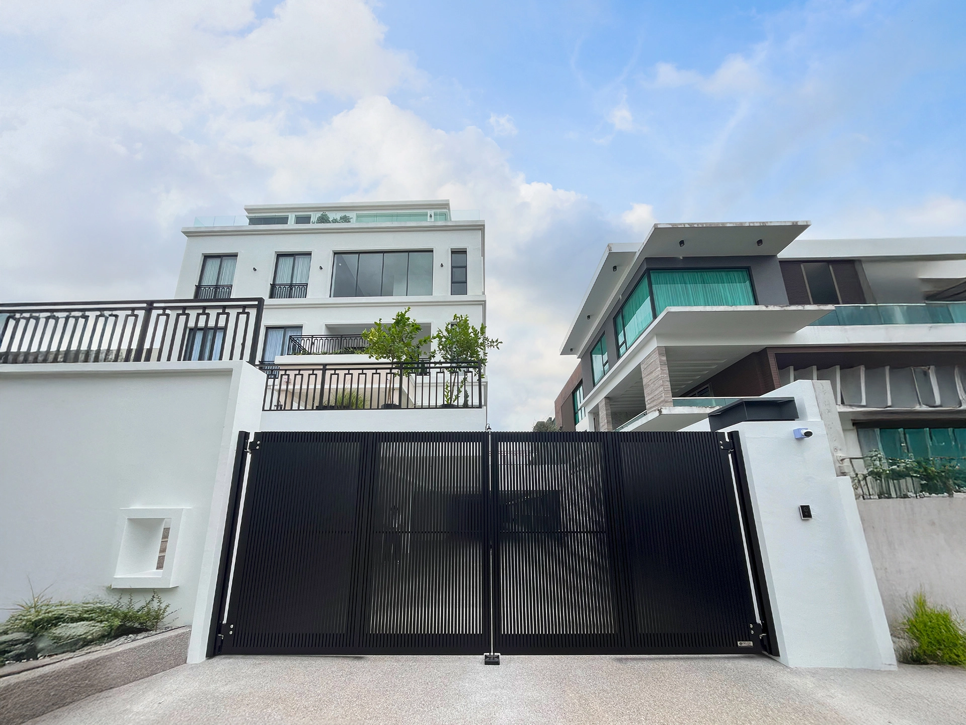 UniGate-Pro_X8_17ft-x-6ft_JB-(4)