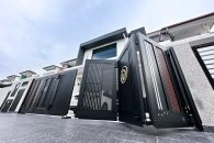 Trackless folding gate Trackless autogate Folding gate Malaysia Aluminium gate Malaysia Delux autogate Unigate Autogate Malaysia Unigate Malaysia Trackless gate Malaysia Aluminium gate supplier Malaysia Aluminium auto gate Autogate price Autogate system price Trackless autogate malaysia price Autogate malaysia price Aluminium gate suppliers volca