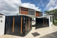 Trackless folding gate Trackless autogate Folding gate Malaysia Aluminium gate Malaysia Delux autogate Unigate Autogate Malaysia Unigate Malaysia Trackless gate Malaysia Aluminium gate supplier Malaysia Aluminium auto gate Autogate price Autogate system price Trackless autogate malaysia price Autogate malaysia price Aluminium gate suppliers inline 8