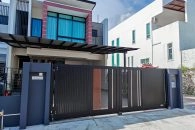 Trackless folding gate Trackless autogate Folding gate Malaysia Aluminium gate Malaysia Delux autogate Unigate Autogate Malaysia Unigate Malaysia Trackless gate Malaysia Aluminium gate supplier Malaysia Aluminium auto gate Autogate price Autogate system price Trackless autogate malaysia price Autogate malaysia price Aluminium gate suppliers linex 3